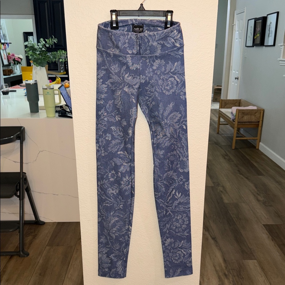 Calzedonia floral blue Push Up Leggings size Medium